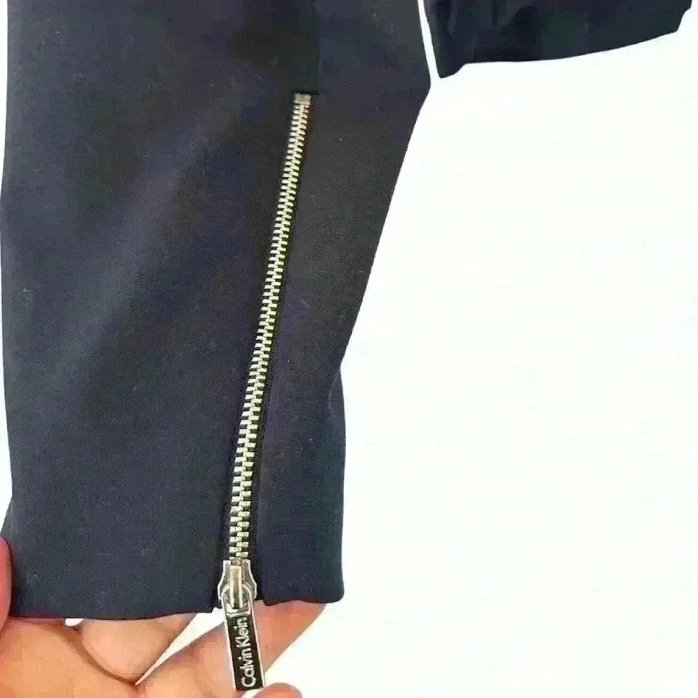 Calvin Klein Navy Blue Blazer - Picture 4 of 5